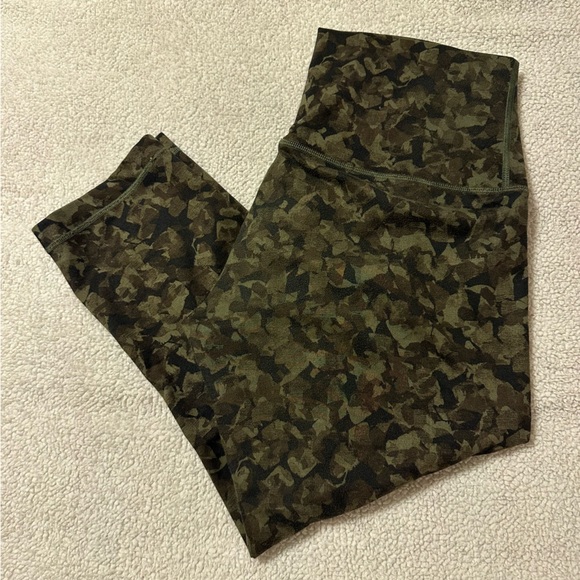 Lululemon Wunder Under Crop Leggings Luon Mystic Jungle Fatigue Green Black - Picture 10 of 15